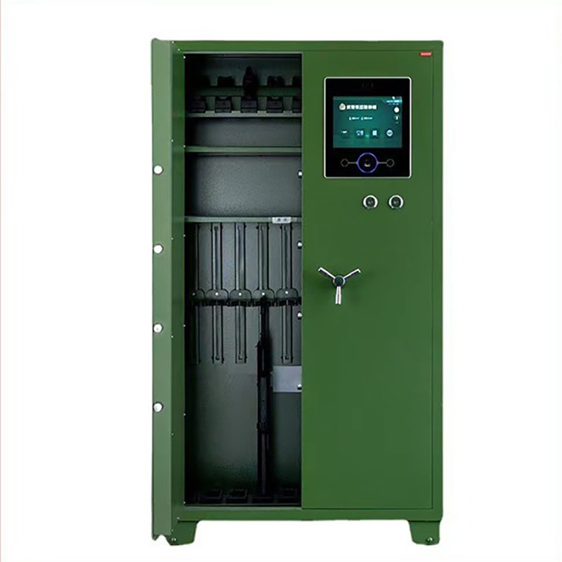 گن سیف کیس کا سائز 2300x1000x500 MM